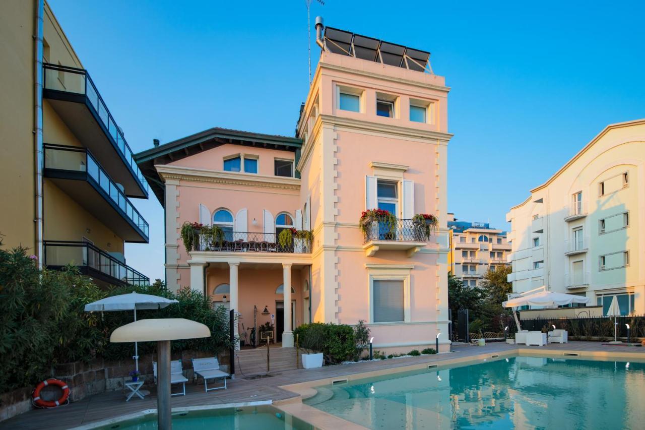 Villa Fiorita Cattolica Dış mekan fotoğraf