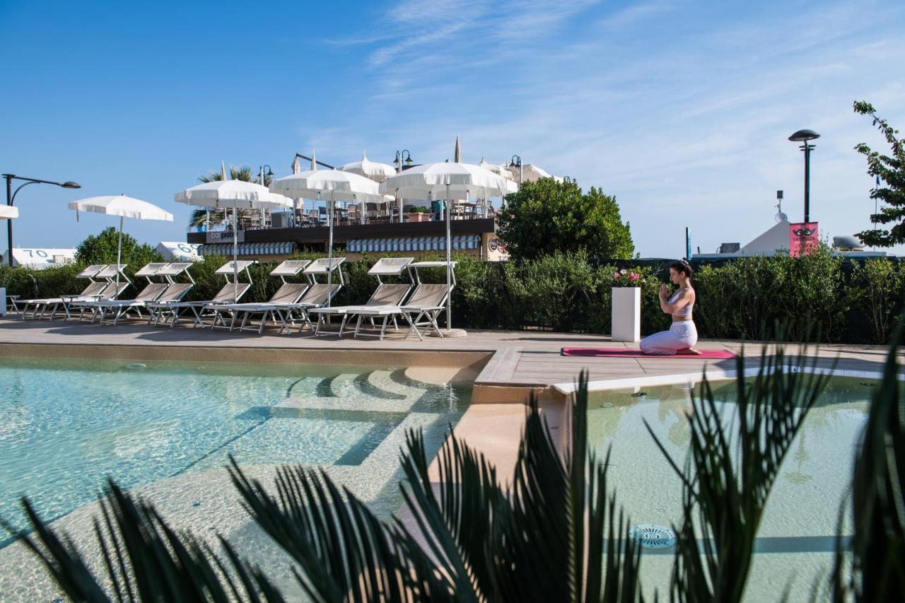 Villa Fiorita Cattolica Dış mekan fotoğraf
